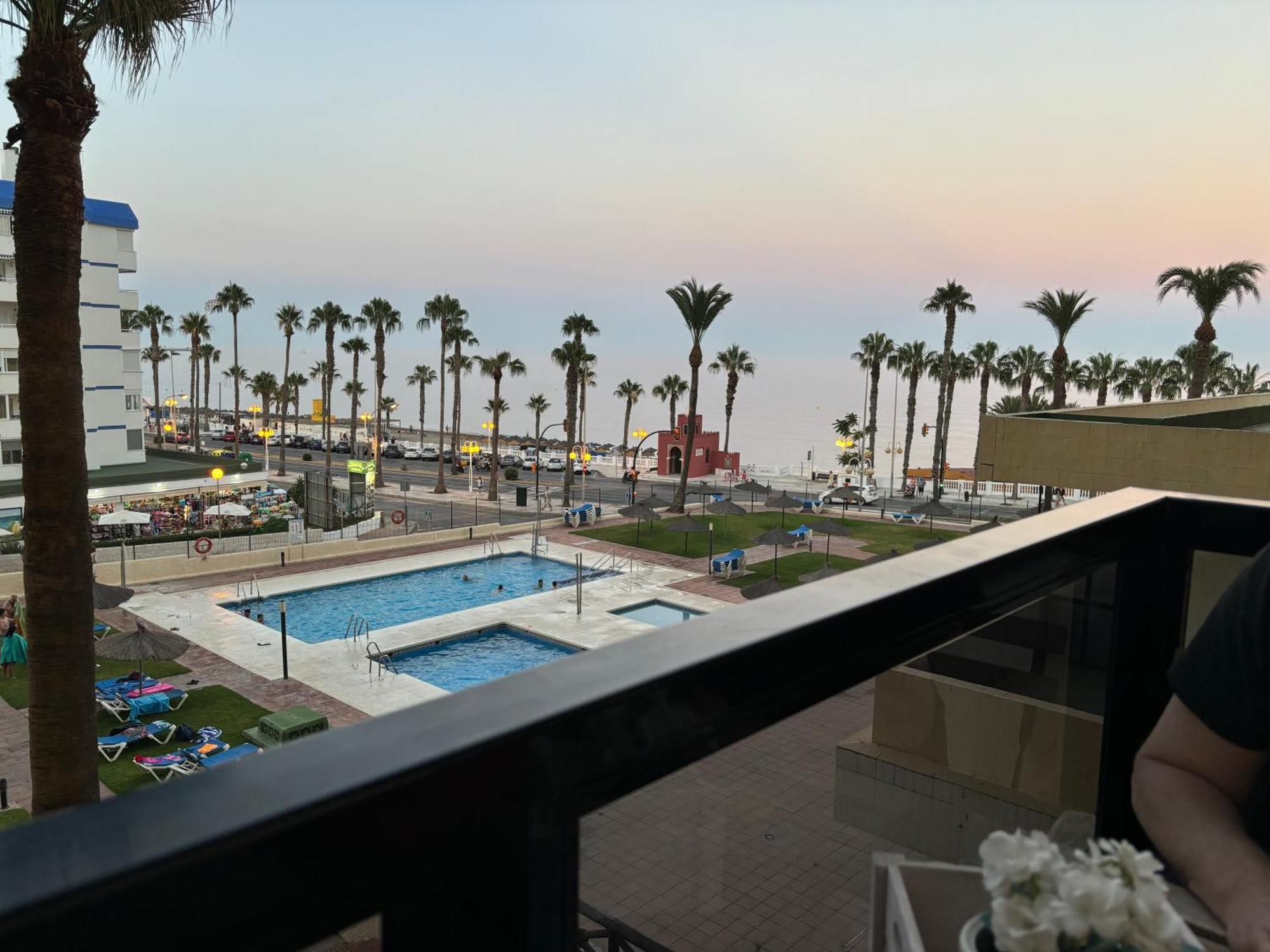 شقة Aloha Playa Vistas Al Mar بينالماذينا المظهر الخارجي الصورة